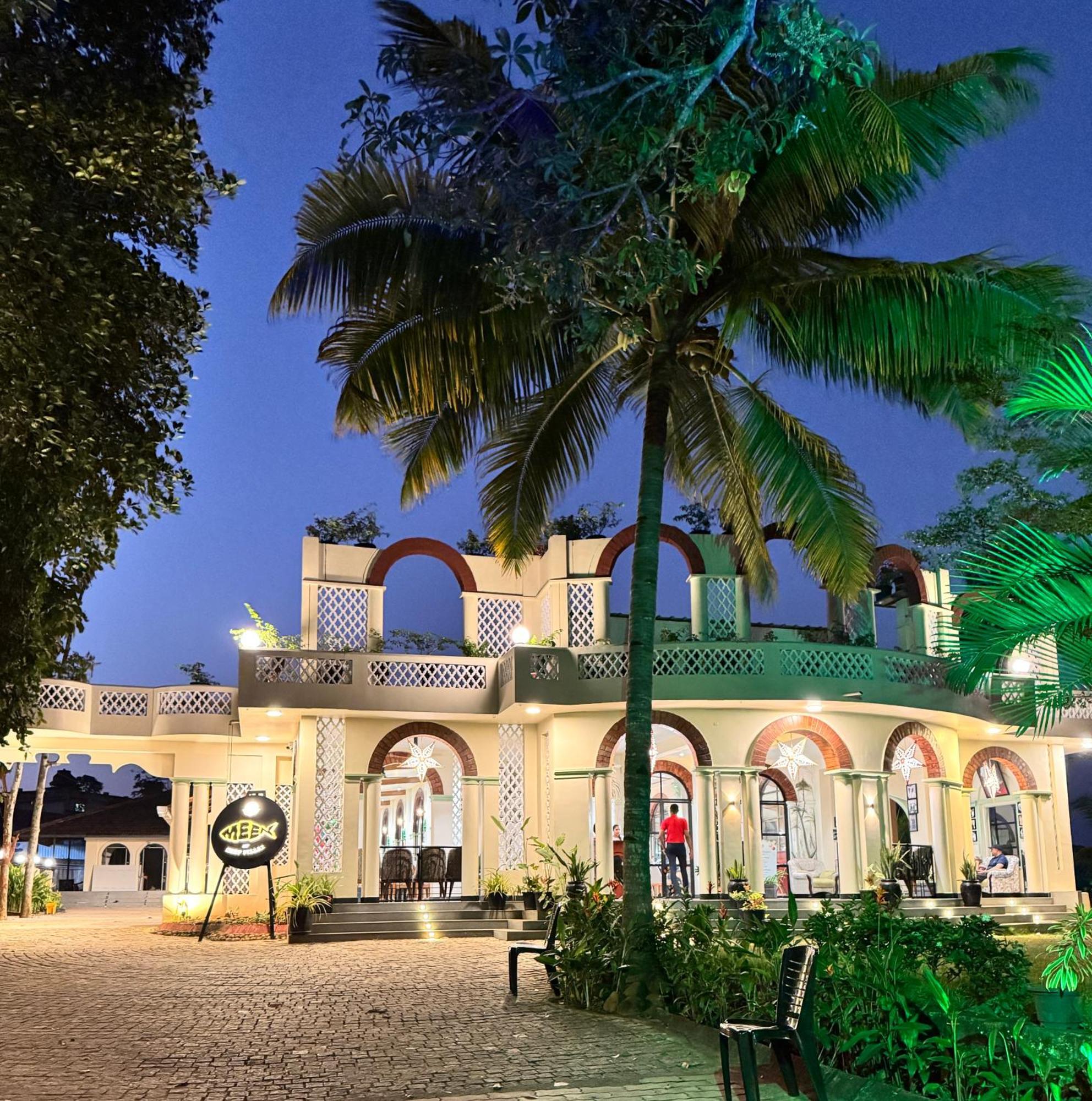 Jaladarshini Lakeside Gardens Bed and Breakfast Kollam Exteriör bild